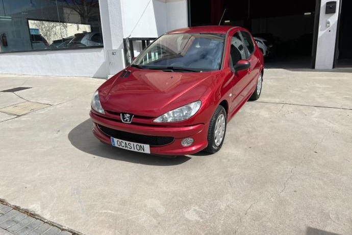 PEUGEOT 206 1.4 i