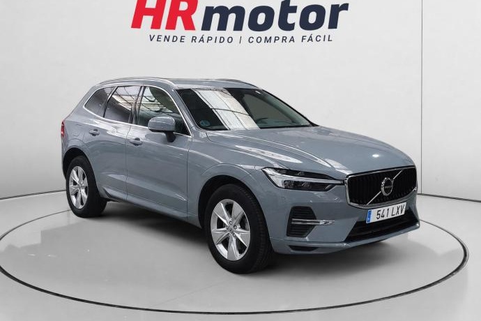VOLVO XC60 B4 D Momentum Pro AWD Auto 145 kW (197 CV)