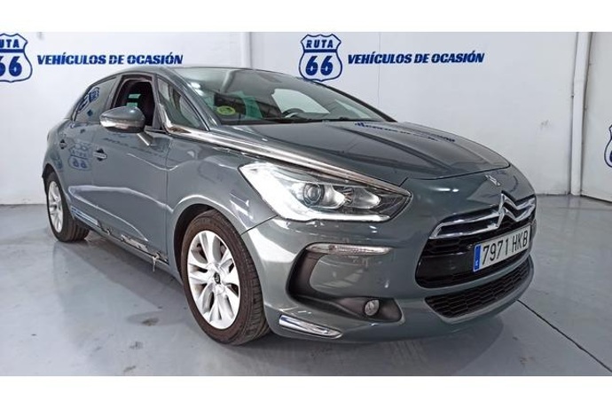 CITROEN DS5 e-HDI Design CMP 82 kW (112 CV)