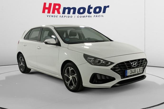 HYUNDAI i30 Essence