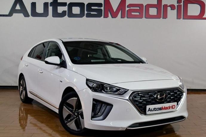 HYUNDAI IONIQ 1.6 GDI PHEV Tecno DCT
