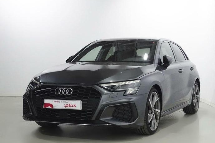 AUDI A3 Black line 35 TDI 110 kW (150 CV) S tronic