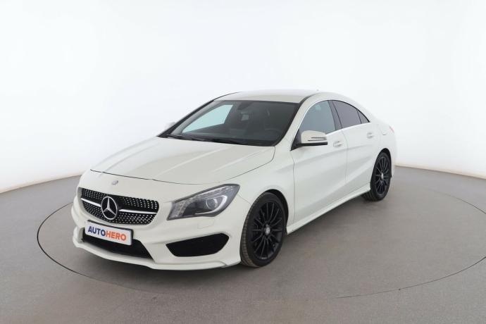 MERCEDES-BENZ CLA 200 d AMG line