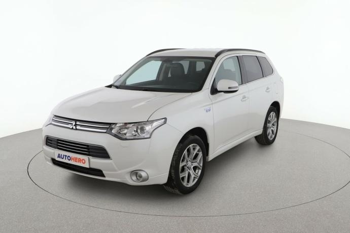 MITSUBISHI OUTLANDER 2.0 PHEV Motion 4WD