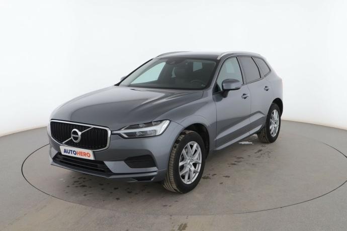 VOLVO XC60 2.0 D4 Momentum 2WD