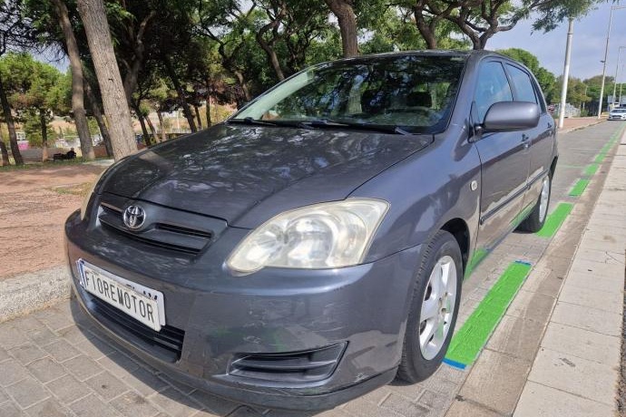 TOYOTA COROLLA 1.4 D4D SOL 5P