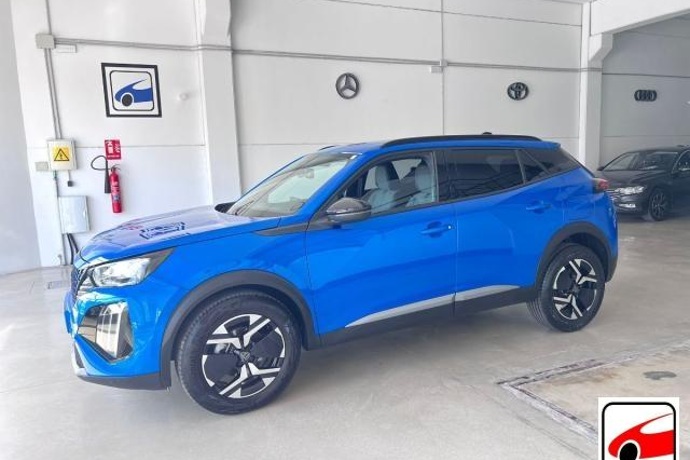 PEUGEOT 2008 ALLURE Pack PureTech 100