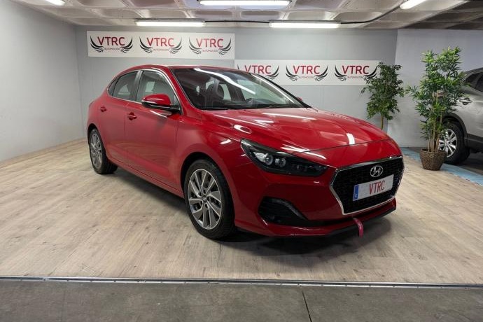 HYUNDAI i30 1.4 TGDI Tecno Fastback DT