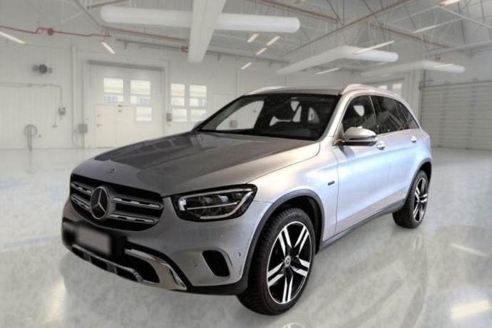 MERCEDES-BENZ GLC GLC 300 e 4MATIC