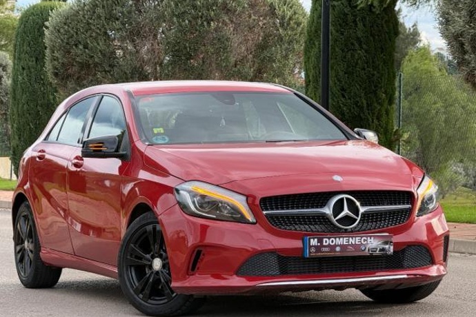MERCEDES-BENZ A A 180 7G-DCT