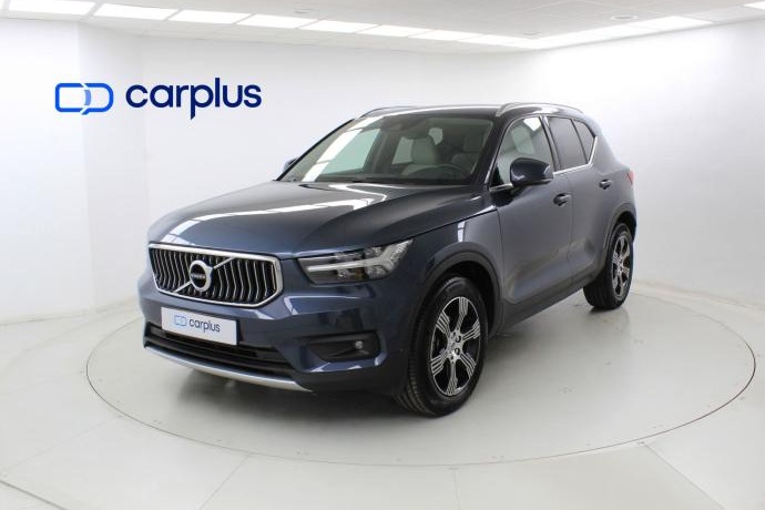 VOLVO XC40 2.0 D3 Momentum