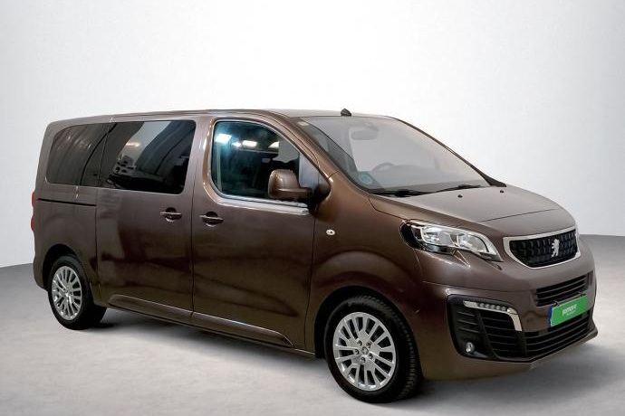 PEUGEOT TRAVELLER Business BlueHDi 110KW (150CV) Standard