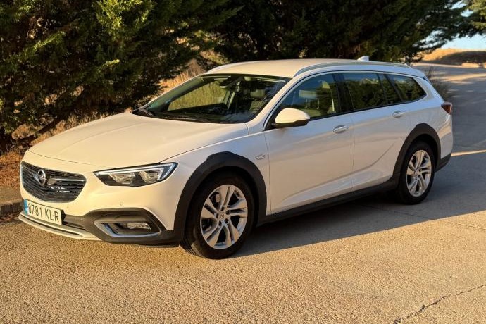 OPEL INSIGNIA 2.0 CDTI Biturbo 4x4 Auto