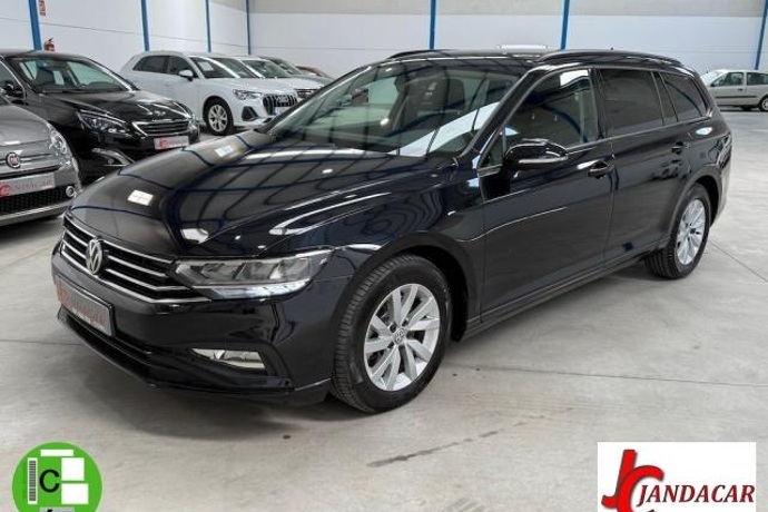 VOLKSWAGEN PASSAT Variant Advance 1.6 TDI BMT 88 kW (120 CV) DSG 7 vel.