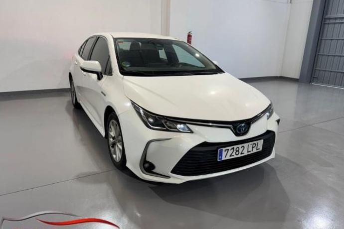 TOYOTA COROLLA Sedan 125H Business Plus