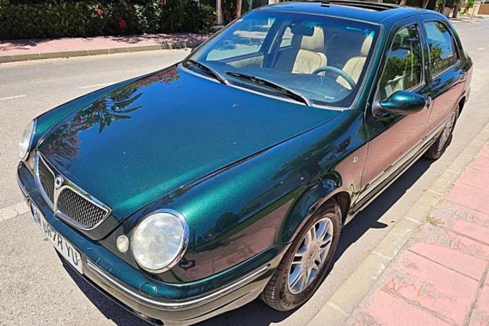 LANCIA LYBRA 2.0 LX COMFORTRONIC
