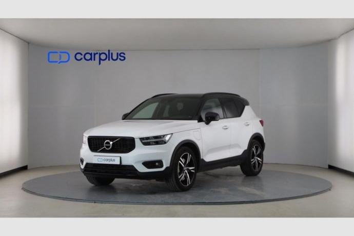 VOLVO XC40 1.5 T5 Twin Recharge R-Design Auto