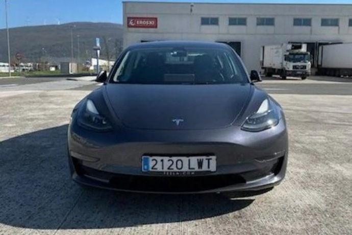 TESLA MODEL 3 Model+3+Long-Range+AWD