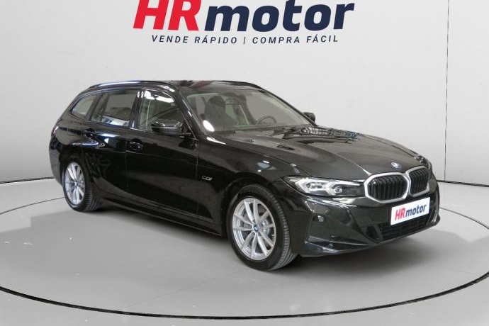 BMW SERIE 3 330e xDrive Touring 215 kW (292 CV)