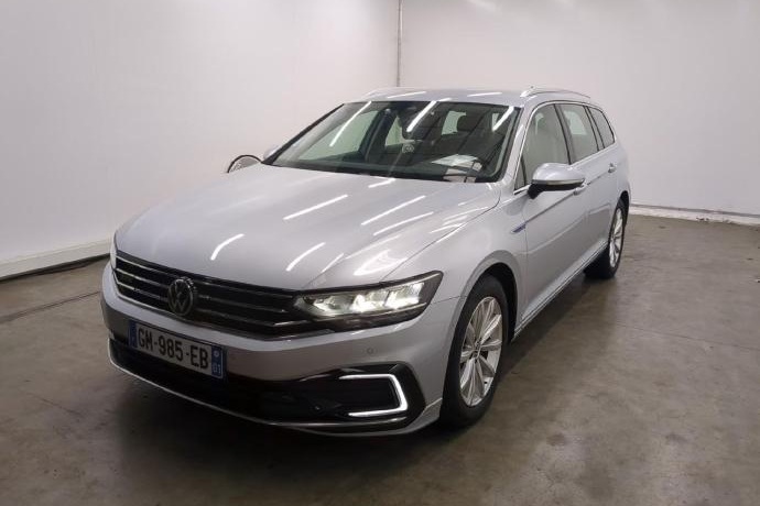 VOLKSWAGEN PASSAT Variant GTE 1.4 TSI e-Power 115kW + 85kW