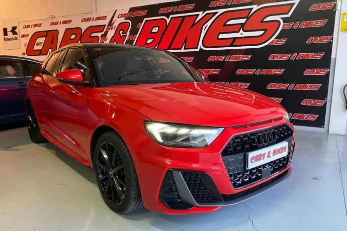 AUDI A1 SPORTBACK S-LINE 40 TFSI 147KW S TRONIC