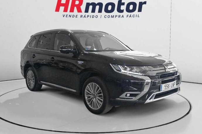 MITSUBISHI OUTLANDER 2.4 PHEV Kaiteki+ 4WD Auto 165 kW (224 CV)