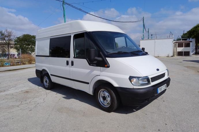 FORD TRANSIT 280 S COMBI 120CV 6 VELOCIDADES