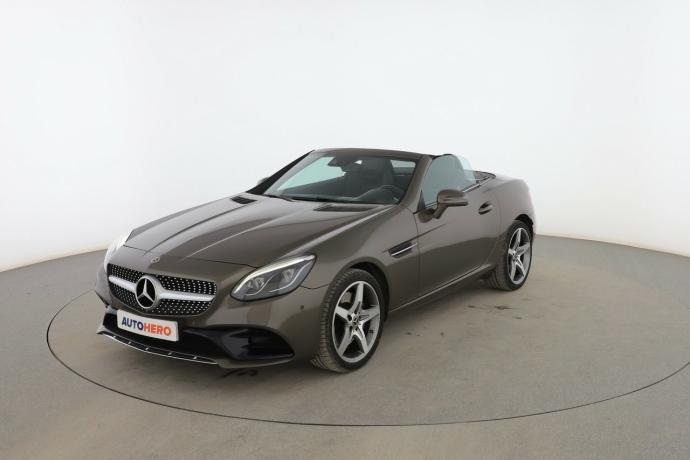 MERCEDES-BENZ SL 200 CGI AMG Line