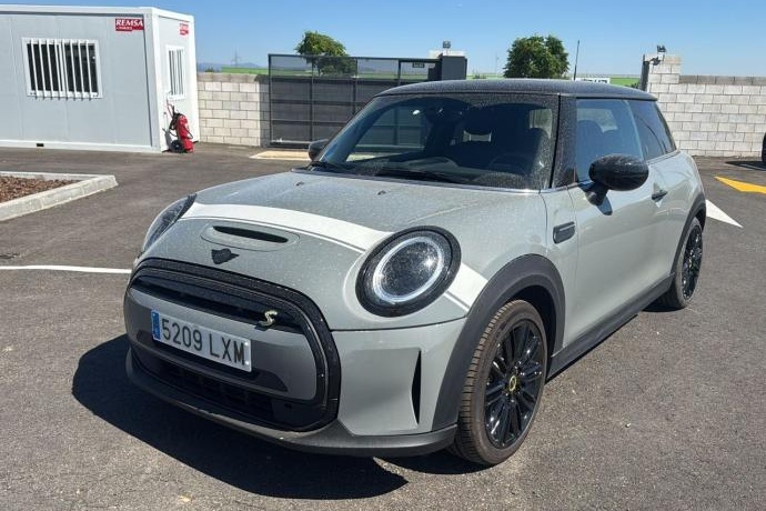 MINI COOPER SE 135 kW (184 CV)