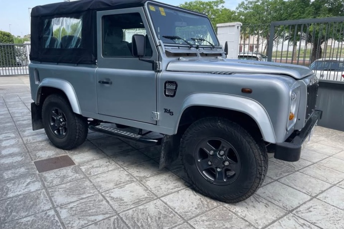 LAND-ROVER DEFENDER Defender TD5