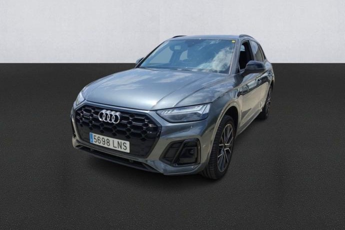AUDI Q5 Black line 45 TFSI 195kW quattro S tron