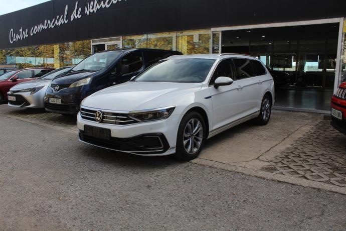 VOLKSWAGEN PASSAT Variant GTE 1.4 TSI e-Power 115kW + 85kW