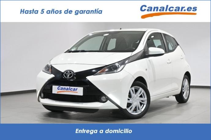 TOYOTA AYGO 1.0 70 x-play 51 kW (69 CV)
