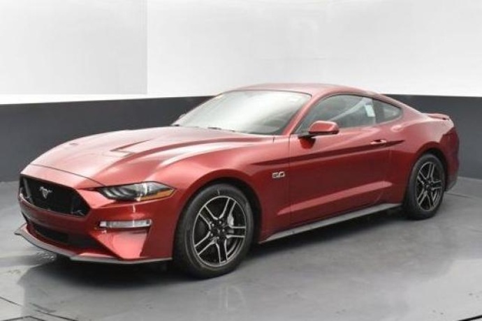 FORD MUSTANG GT  5.0L V8