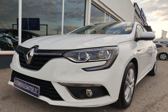 RENAULT MEGANE Berlina Zen Blue dCi 85 kW (115 CV) EDC