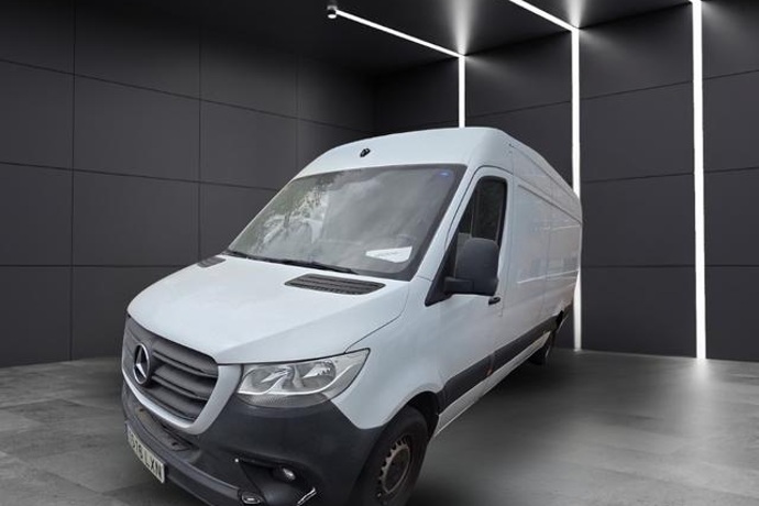 MERCEDES-BENZ SPRINTER Furgon 314 CDI Largo 3.5T Techo alto 105 kW (143 CV)