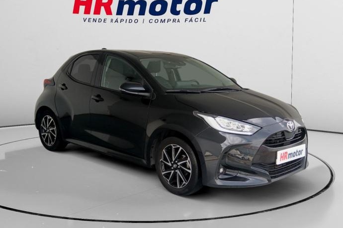 TOYOTA YARIS Hybrid Design