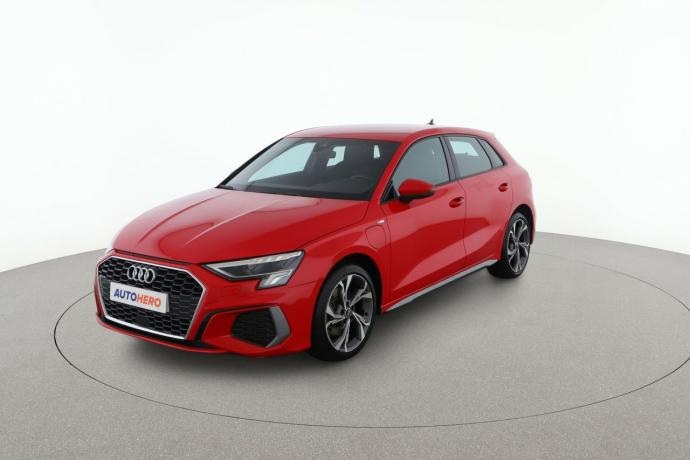 AUDI A3 40 TFSIe S line Sportback