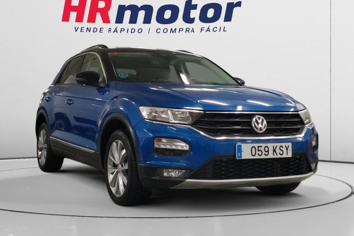 VOLKSWAGEN T-Roc Advance Style