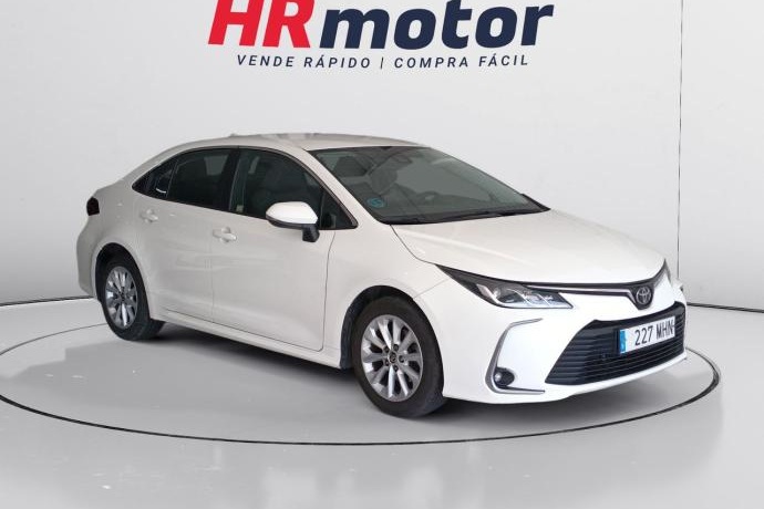 TOYOTA COROLLA 1.5 Sedan 92 kW (125 CV)