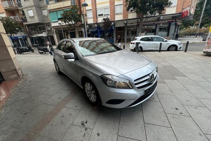 MERCEDES-BENZ A 1.2
