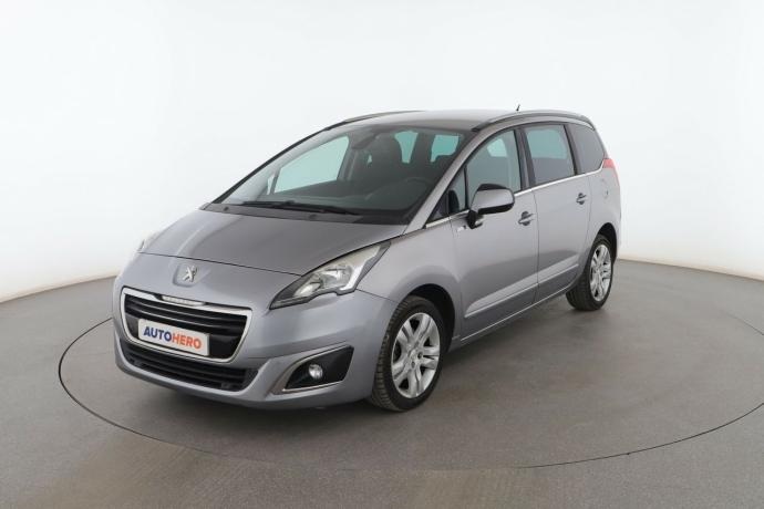PEUGEOT 5008 1.6 Blue-HDi Style