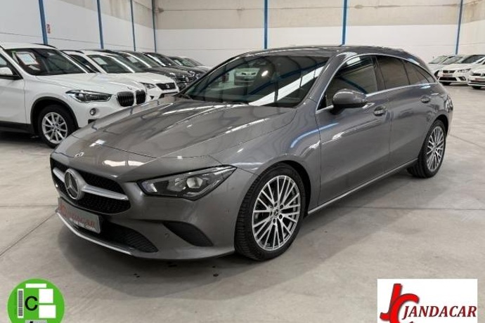 MERCEDES-BENZ CLA 200 d Shooting Brake 7G-DCT