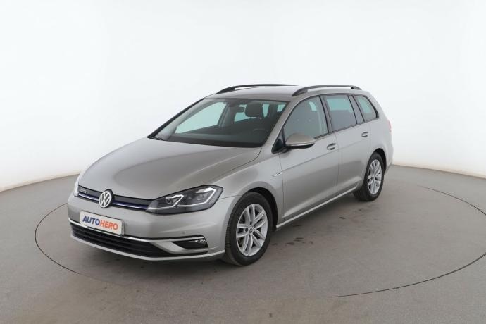 VOLKSWAGEN GOLF 1.5 TSI ACT Variant Advance BlueMotion