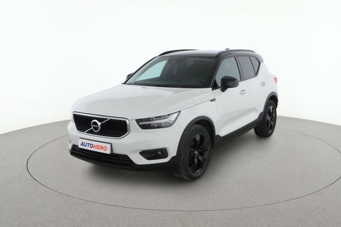 VOLVO XC40 1.5 T2 Momentum Pro 2WD
