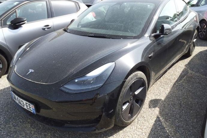TESLA MODEL 3 RWD