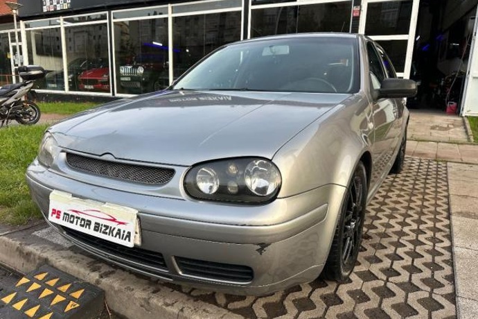 VOLKSWAGEN GOLF 1.6 16V 3p. Highline