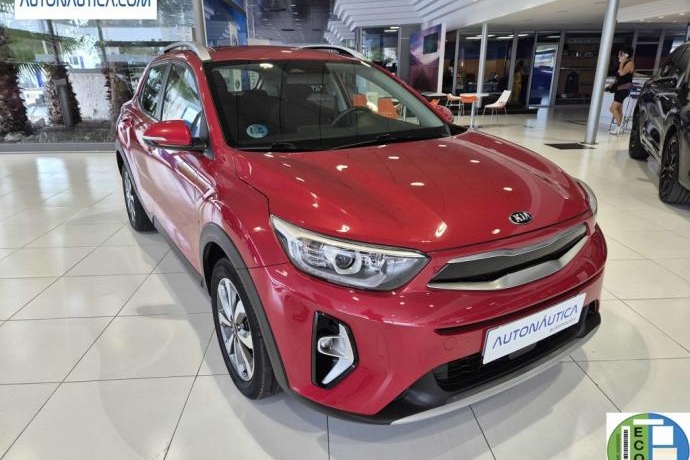 KIA STONIC 1.0 T-GDi MHEV Concept 100
