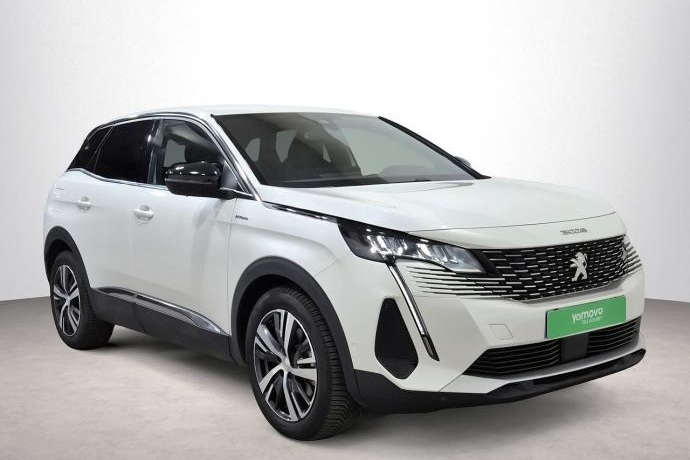 PEUGEOT 3008 225 e-EAT8 Allure Pack