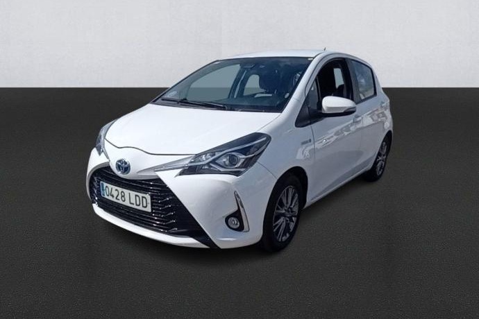 TOYOTA YARIS 1.5 100H ACTIVE